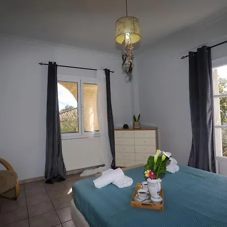“Katerina'S Guest House” Kato Garouna Buitenkant foto