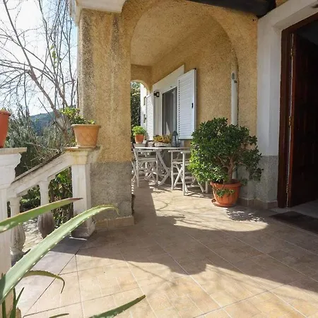 “Katerina'S Guest House” Kato Garouna Buitenkant foto